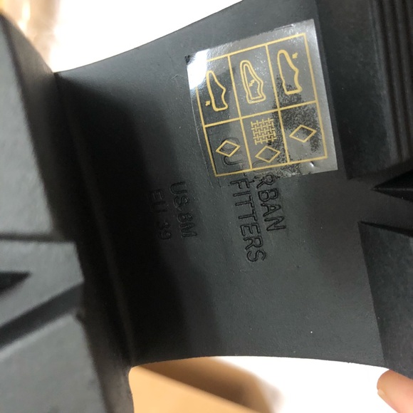 NWT Urban Outfitters Zip-Up boot black (8) - Picture 14 of 14